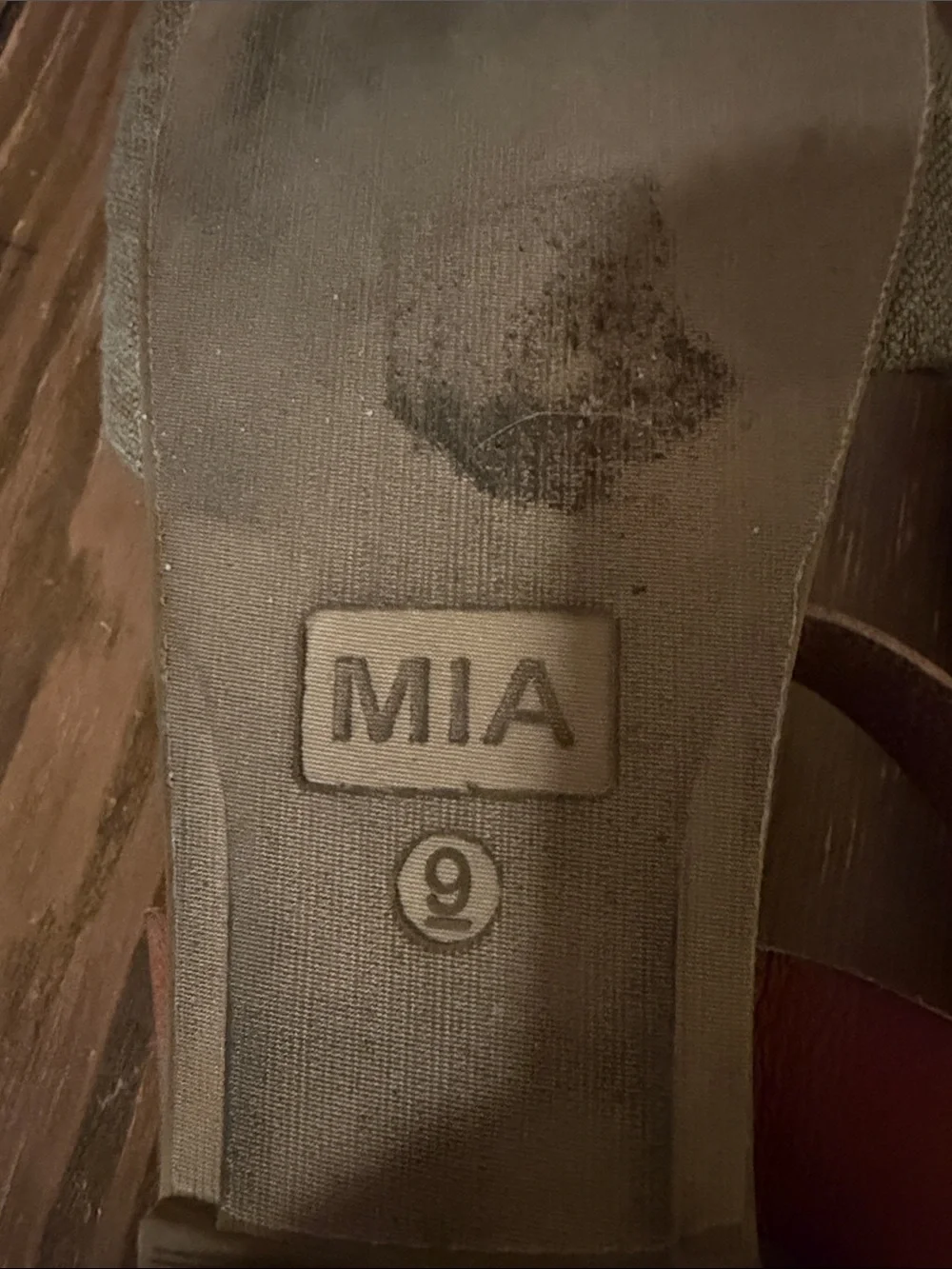 MIA Tan Leather Sandals with Green Fabric Bows